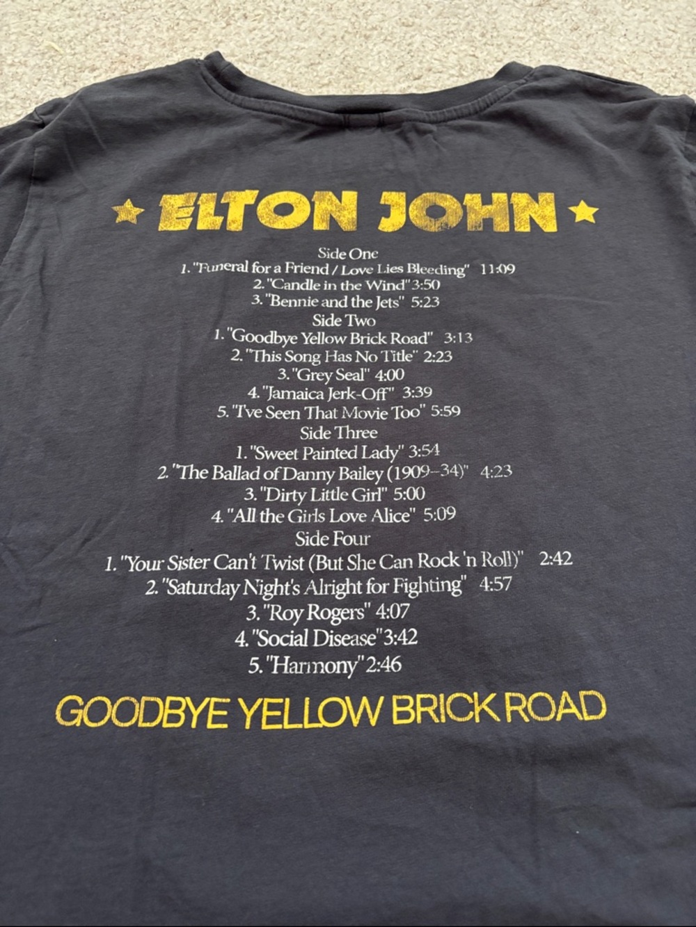 H&M dark gray Elton John 'Goodbye Yellow Brick Road' Graphic Tee - Picture 5 of 5